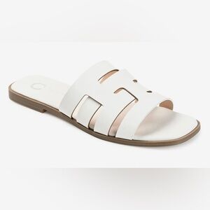 NWOT Journee Collection Women's Tru Comfort Foam Sidnie Slide Sandal Size 6